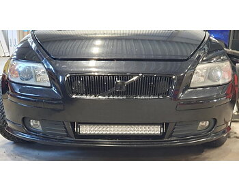Modellanpassat Belysningspaket med LED-Ljusramp - Volvo C30