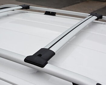 NEW STANDARD Takrails med tvärbalkar - Opel Combo 2011-18 Kort L1 (hjulbas 2755mm)