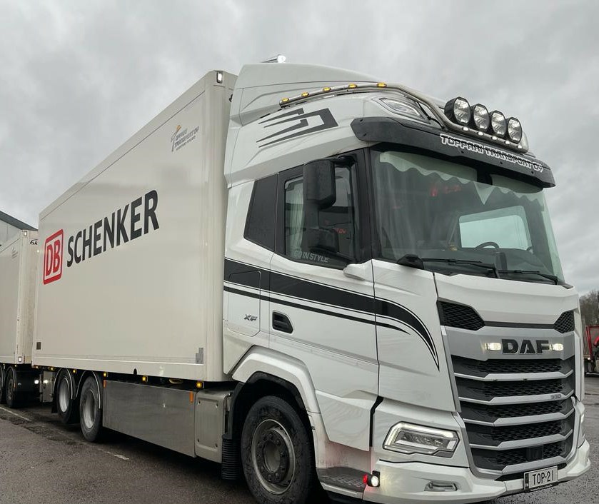 Takbåge DAF XF 2022- / positionsljus 5+7