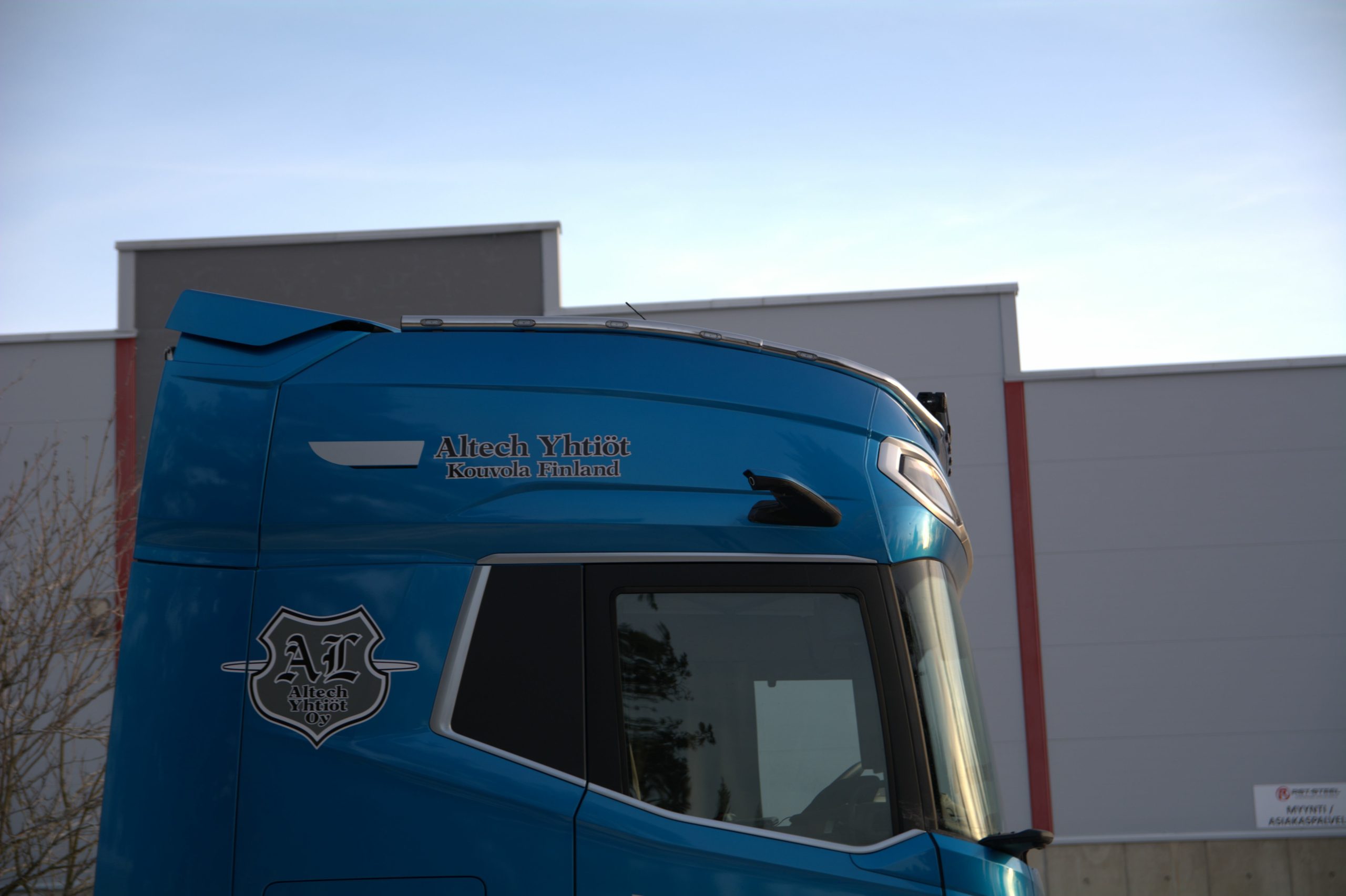 Takbåge med sidoförlängningar DAF XG+ 2022- - 3