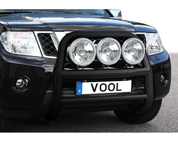 STOR 76MM frontbåge [Svart] - Nissan Navara D40 (King Cab) 2 Rostfri svartlackad frontbåge med färdiga fästen för extralj