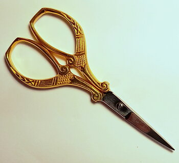 Brodyrsax, guldpläterad, dekorerad, 9,4 cm