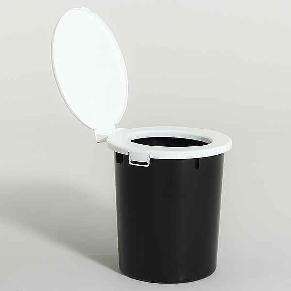 Latrine bucket with seat Wastewater Center