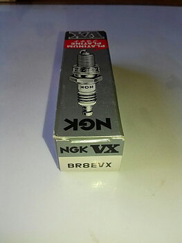 NGK BR8EVX Tändstift