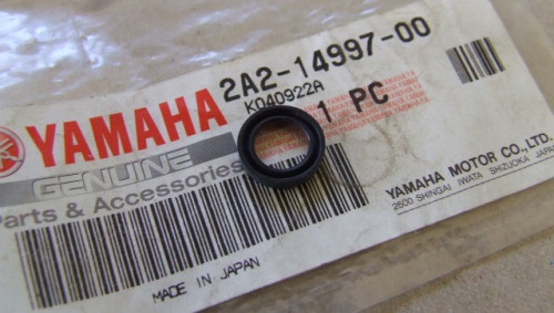 Trotteltätning Förgasare Yamaha (256-14997-00-00)  BDC36/325 - 2