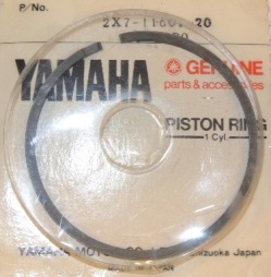 2X7-11601-20 Kolvsats 2:a Överdim. Yamaha YZ250 1978- CJ - 2