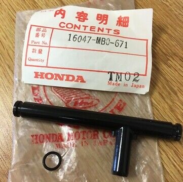 16047-MB0-671 Bränslerör Förgasare Honda VF700-VF1100  16047-MB0-771
