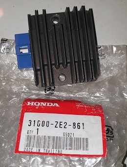 31600 -ZE2-861 Honda Laddningsregulator 