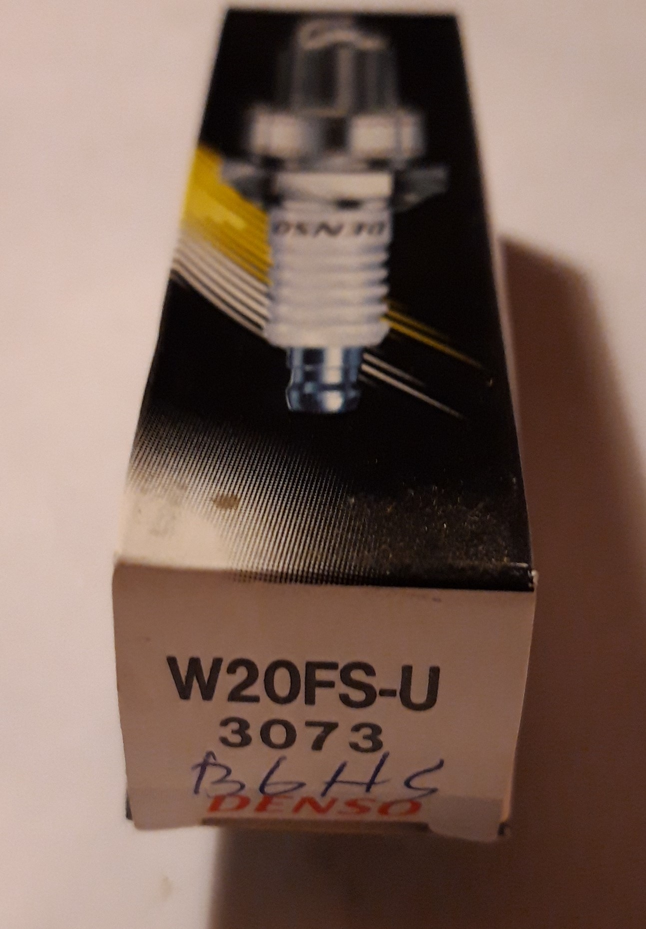 Denso W20FS-U Tändstift (3073) = NGK B6HS - 2