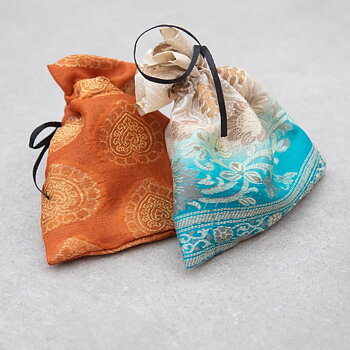 ANTIQUE SAREE BAG
