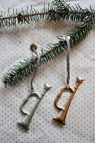 Julhänge, trumpet