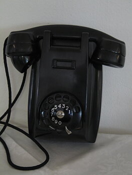 Telefon