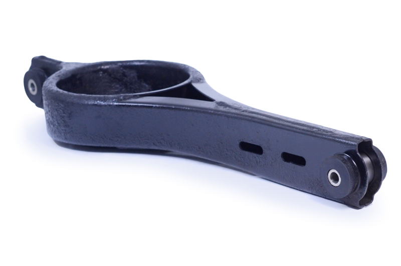 Rear Lower Arm Outer  Bush (14) - 3