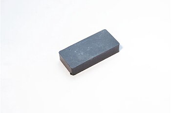 Magnet