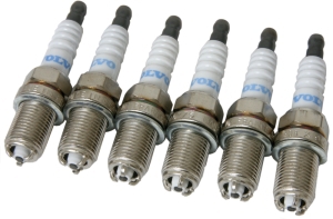 Spark plug Volvo 960, S90, V90, S80, Volvo original