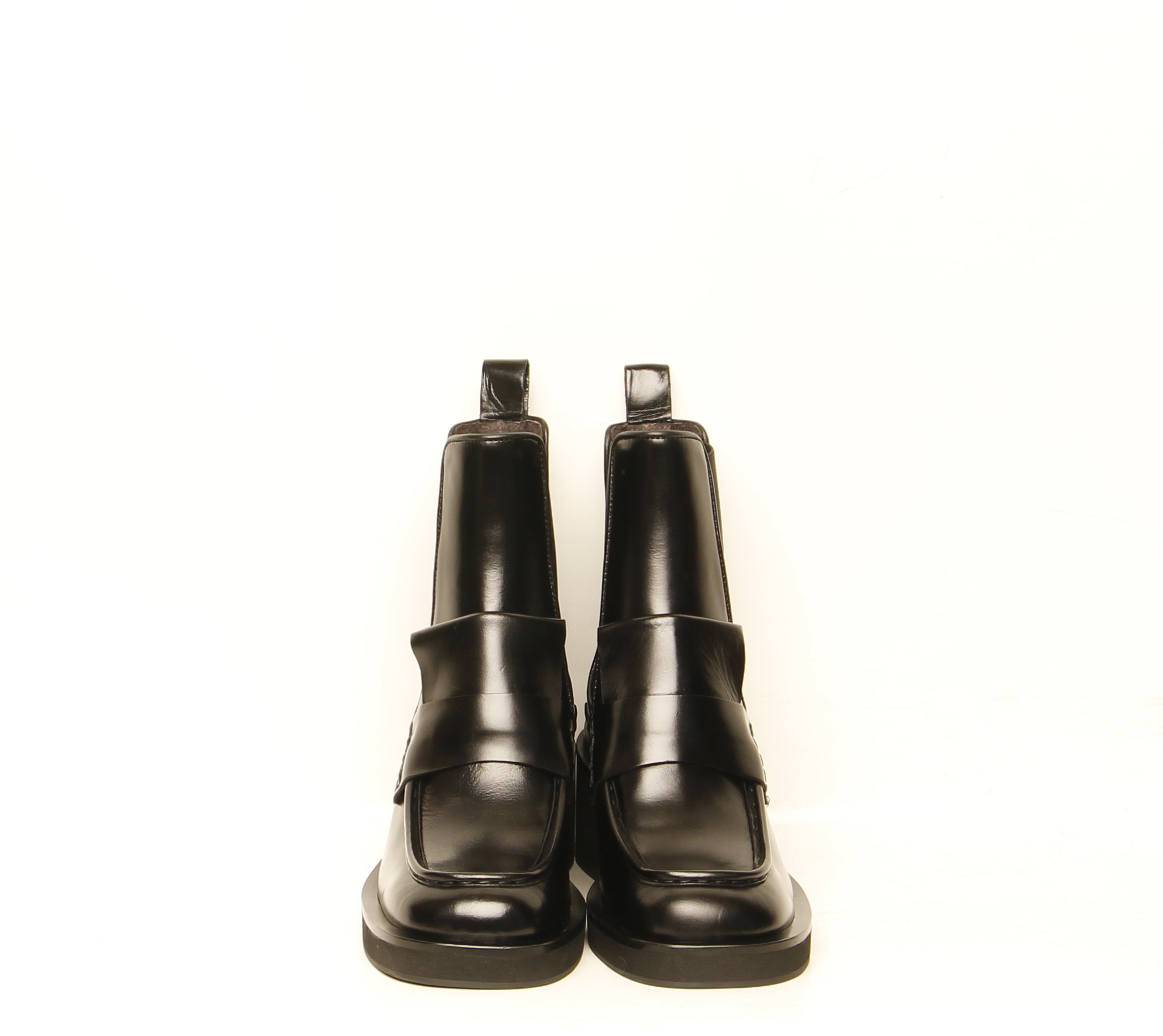 DESIRÉ BOOTS SVART BILLI BI