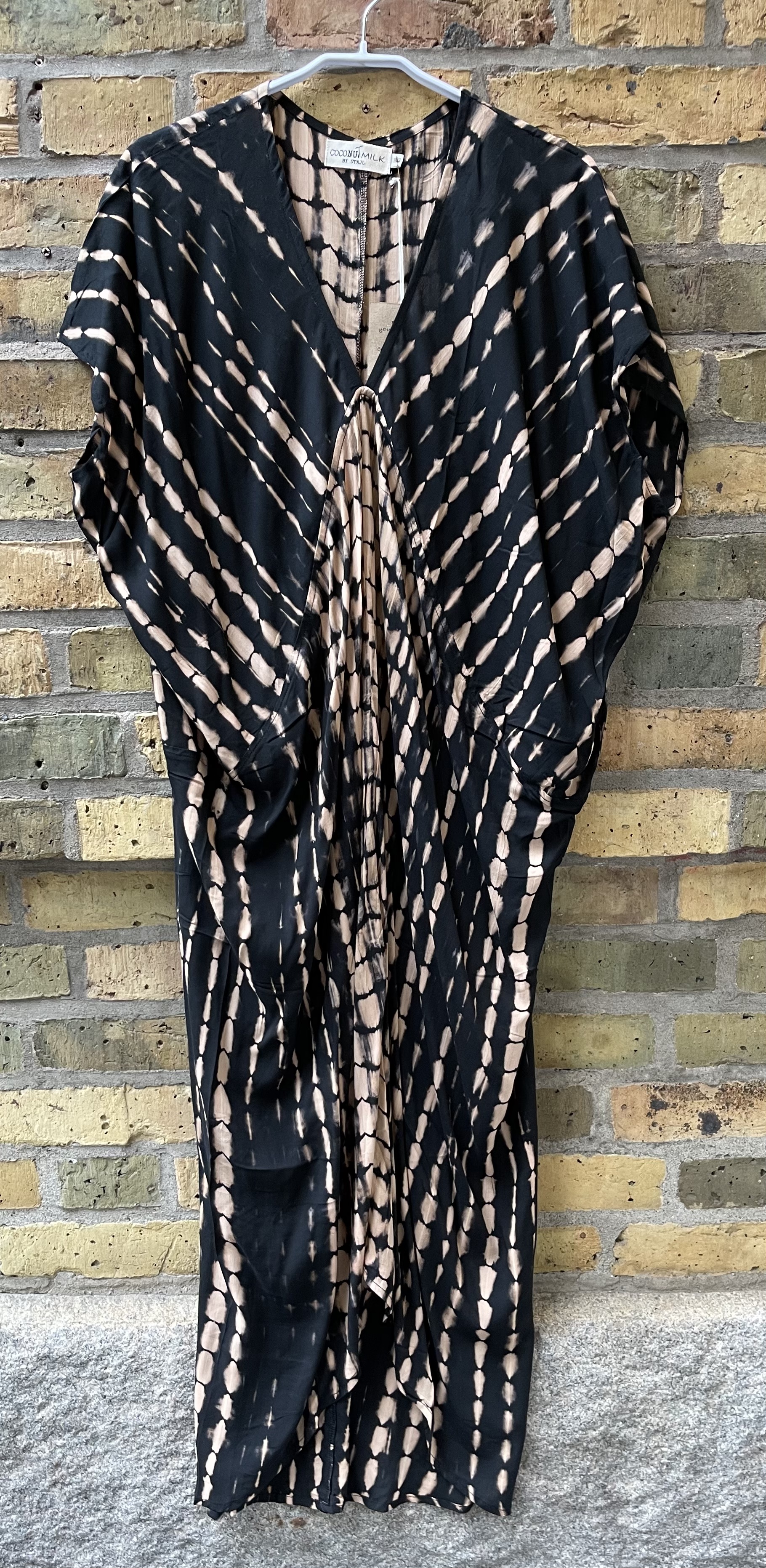 CAMELIA KAFTAN  SV/CREAM COCONUT MILK BY STAJL