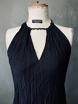 CRINLKLED SILK DRESS with neck straps