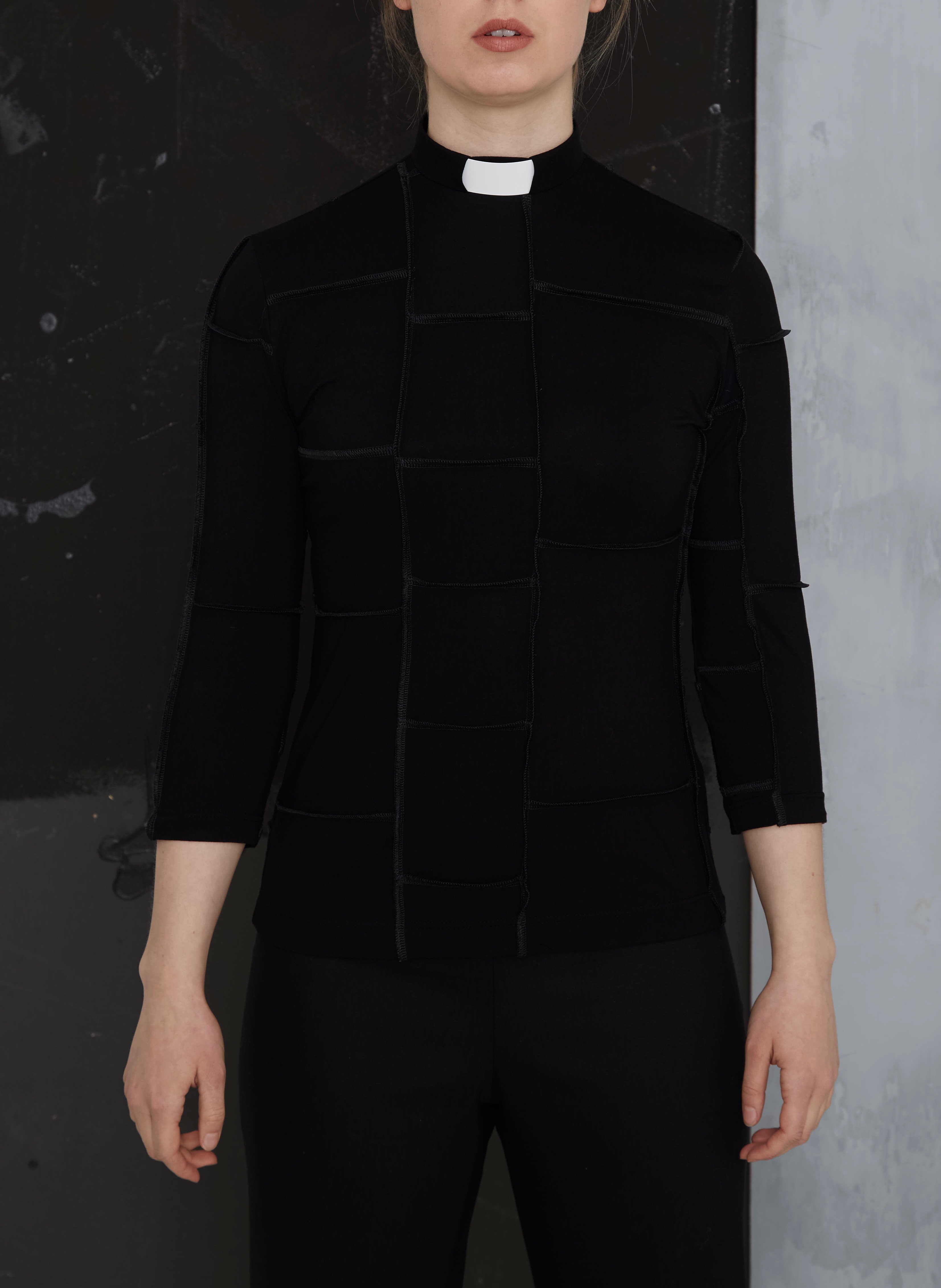 NO-WASTE - Top with slim three quarter sleeve 