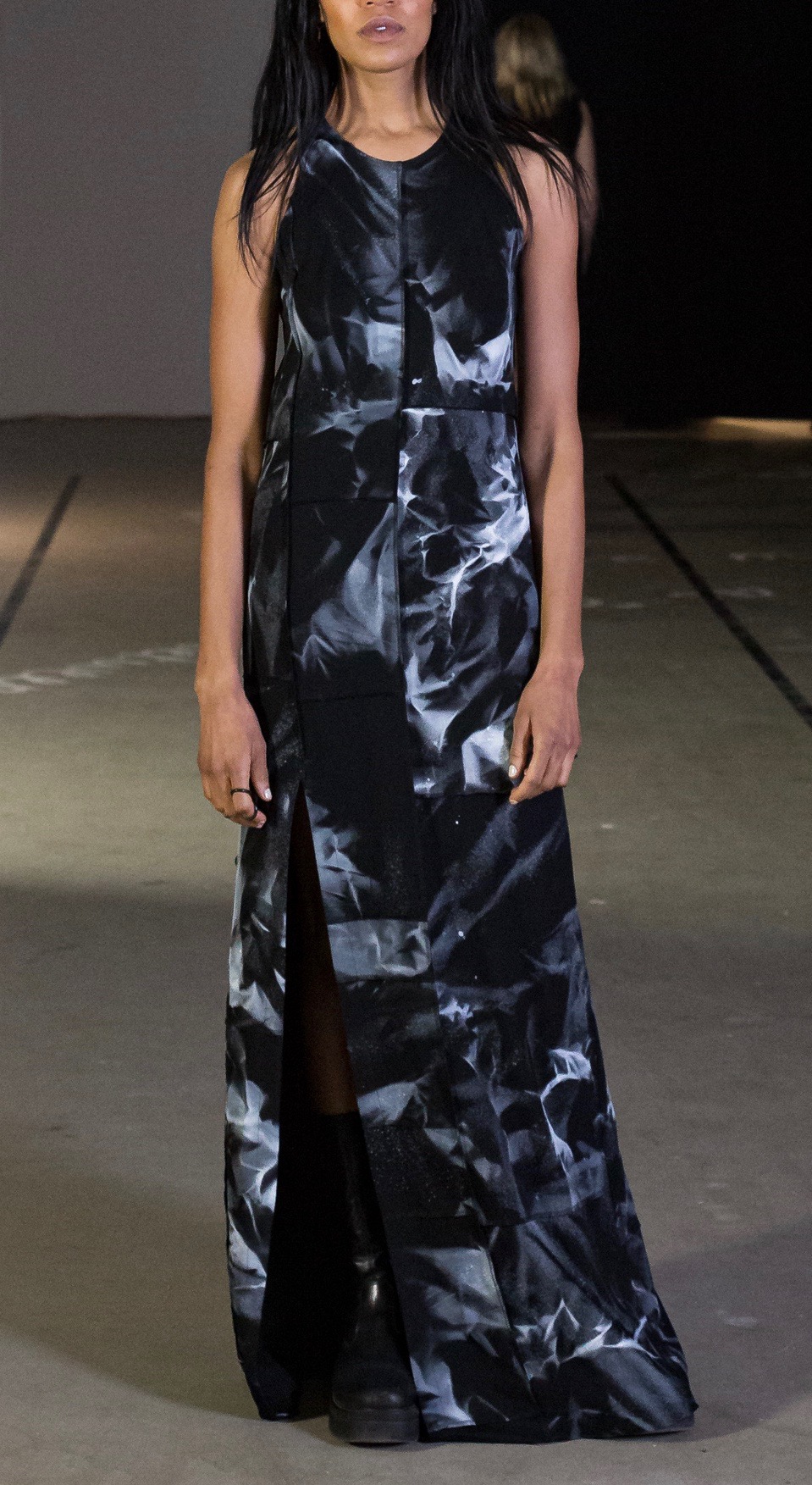 LONG RACING NO-WASTE DRESS Sleeveless - 4