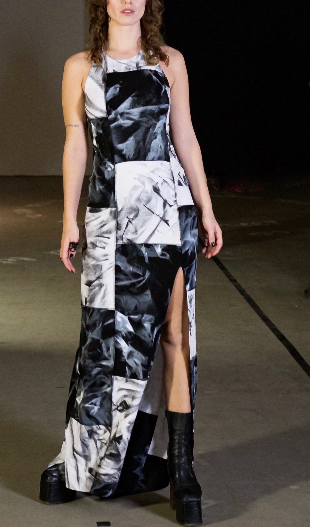 LONG RACING NO-WASTE DRESS Sleeveless - 5