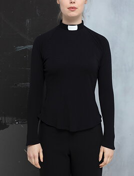 RUT STUDIO - Merino wool top with long slightly flared sleeve