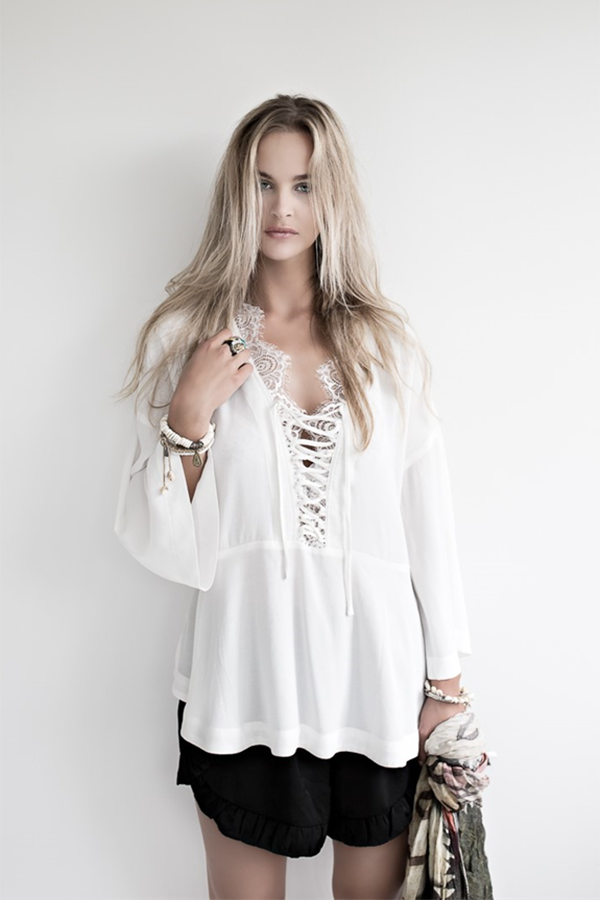 Frontrow - Amy Blouse Lace Off White - 6