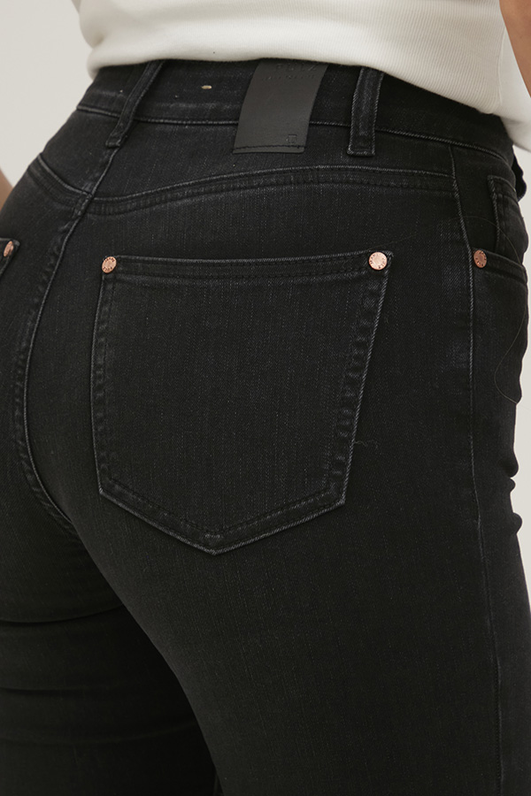 Pulz - Emma Jeans Wide Straight Leg Black / längd 32 tum  - 4