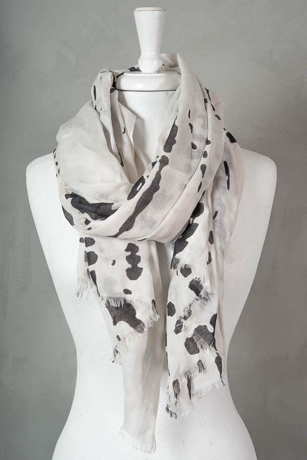 Culture - Phillis Scarf Gardenia Black
