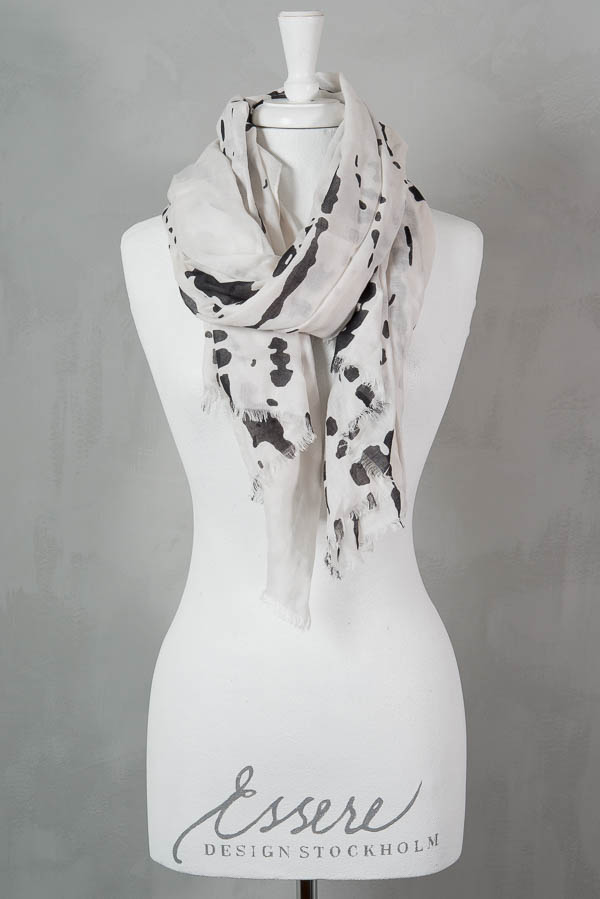 Culture - Phillis Scarf Gardenia Black - 2