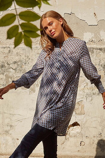 Isay - Trille Tunic Blue Leaf