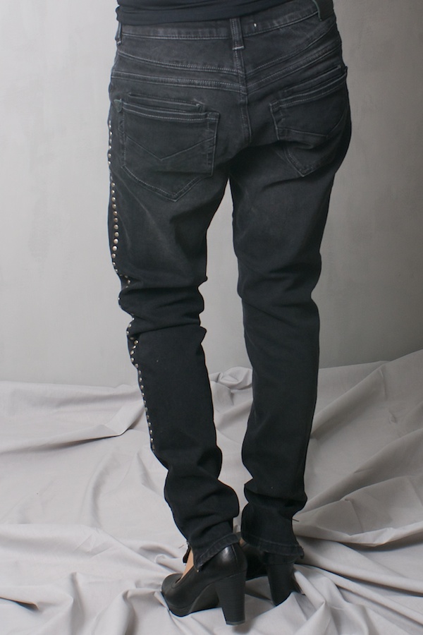 Pulz Jeans - Melina loose jeans Black denim Essere Design Stockholm
