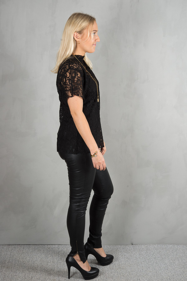 Plus Fine - Chantell Over Sizeed Top Black - 3