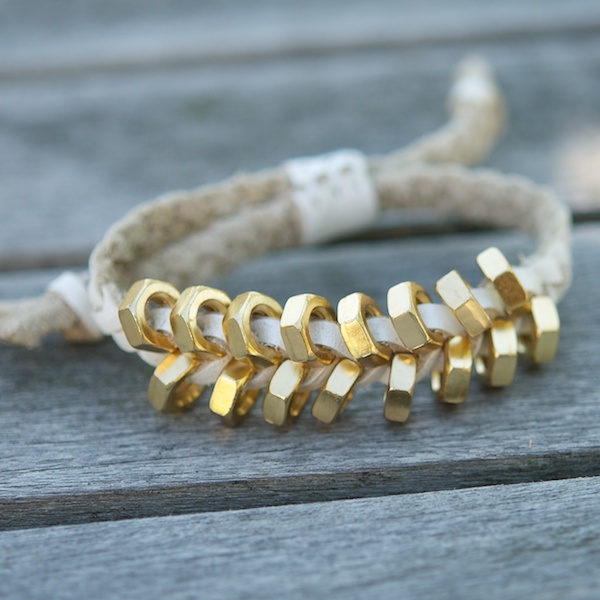Frontrow Living - Braided Tool Bracelet White Gold