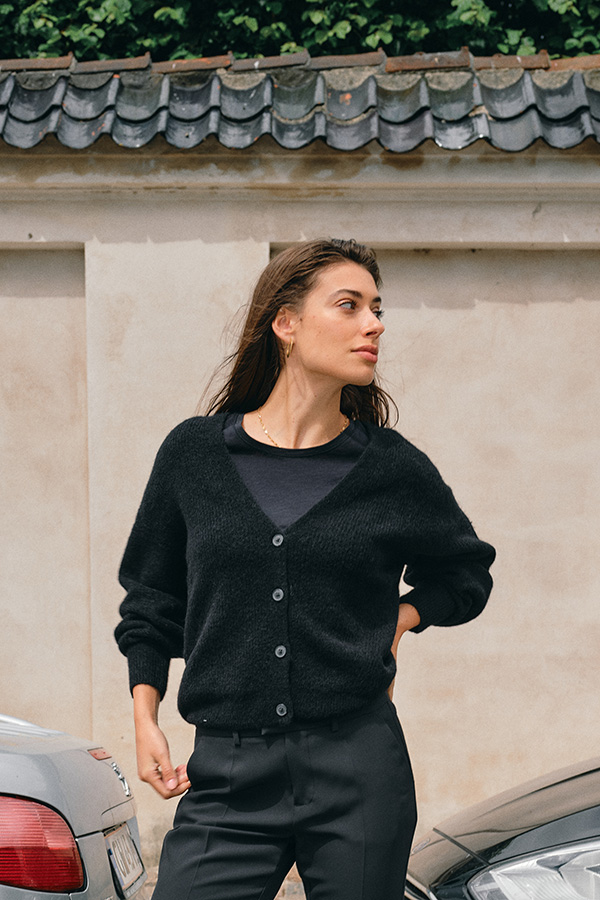 Mos Mosh - MMThora V-neck Knit  Cardigan  Black - 2