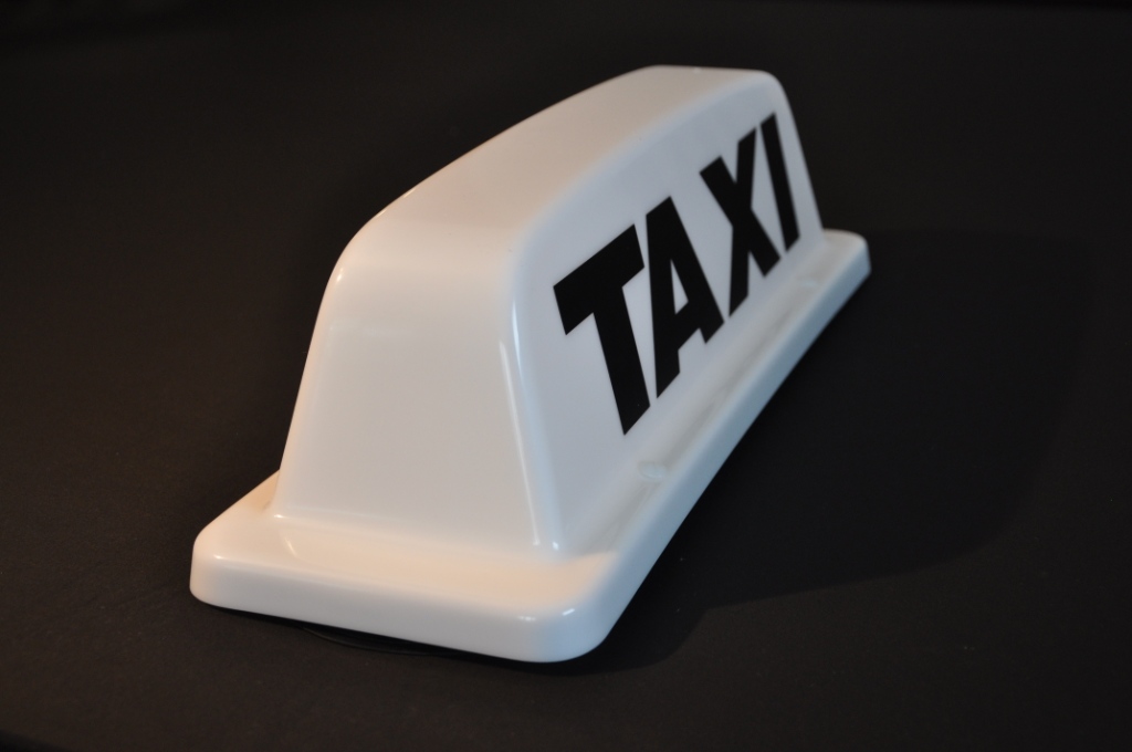 Taxiskylt "Windbreaker" - vit - 4