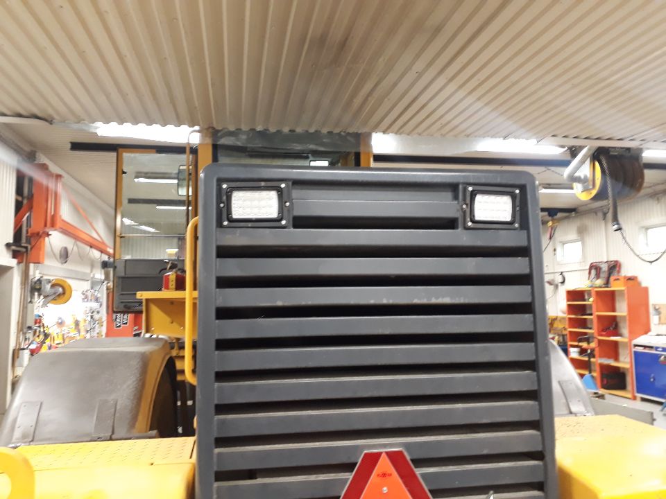 LED Arbetsljus Ombyggnadssats Volvo L180 - Pris/par