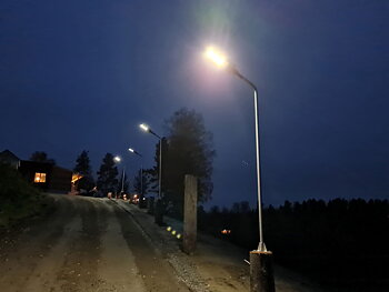 60W  Solcellsdriven LED Gatubelysning Stolpbelysning Belysning med rörelsevakt - för Stolpe Ø50mm - Inbyggt batteri och solcell