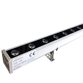 18W/220V LED WALL WASHER 1M för IP65 EPISTAR