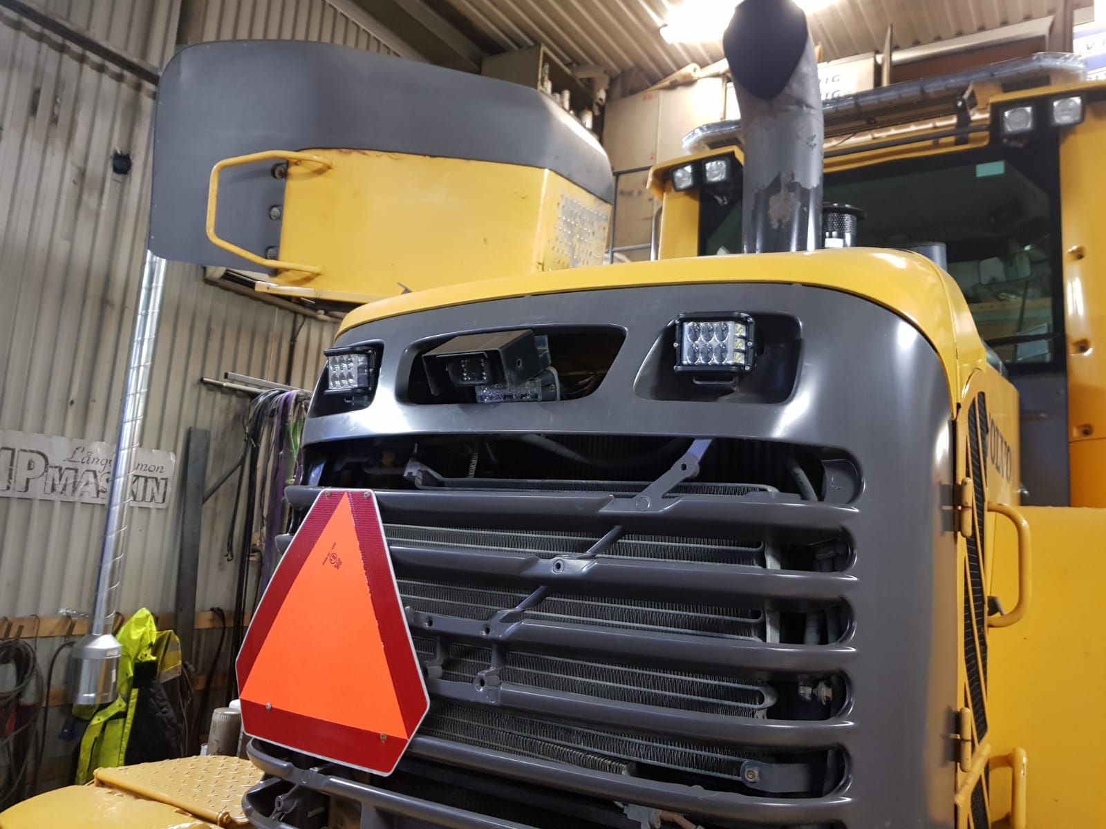 LED Arbetsljus Ombyggnadssats Volvo L60-L120 E & F - 11