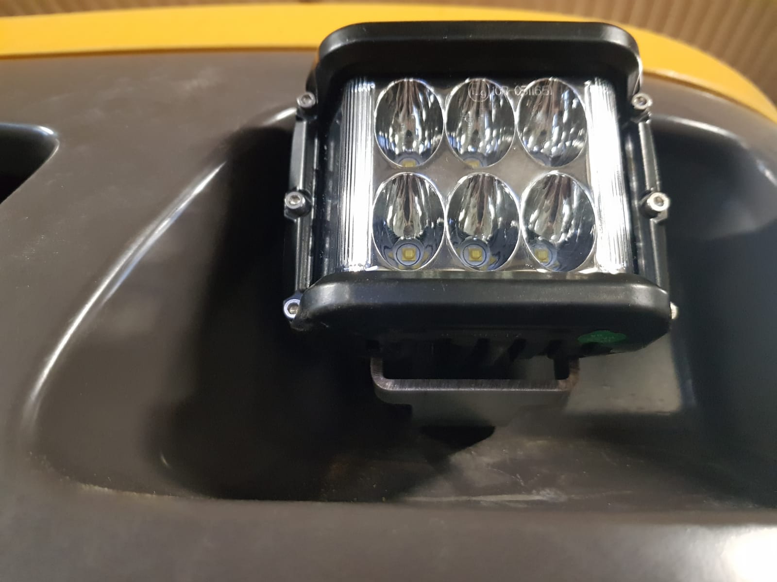 LED Arbetsljus Ombyggnadssats Volvo L60-L120 E & F - 8