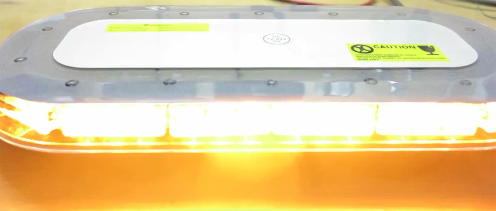 365 mm Blixtljusramp med magnetfötter - LED Varningsljus RAMP - IGNITE BEACON 365