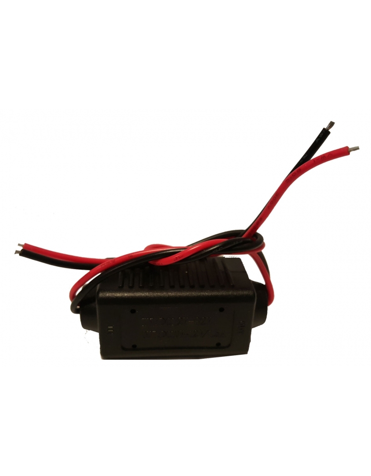 Spänningsomvandlare in 12-32 volt ut 12 volt 1,5Ah kabelansutning