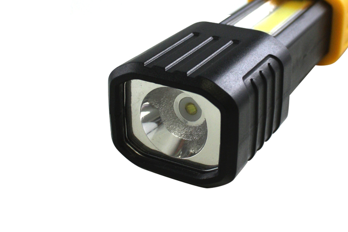 Skjutbar 170 lumen arbetslampa med USB laddning och 2-in-1 CAT CT3115 170 lumen - 3