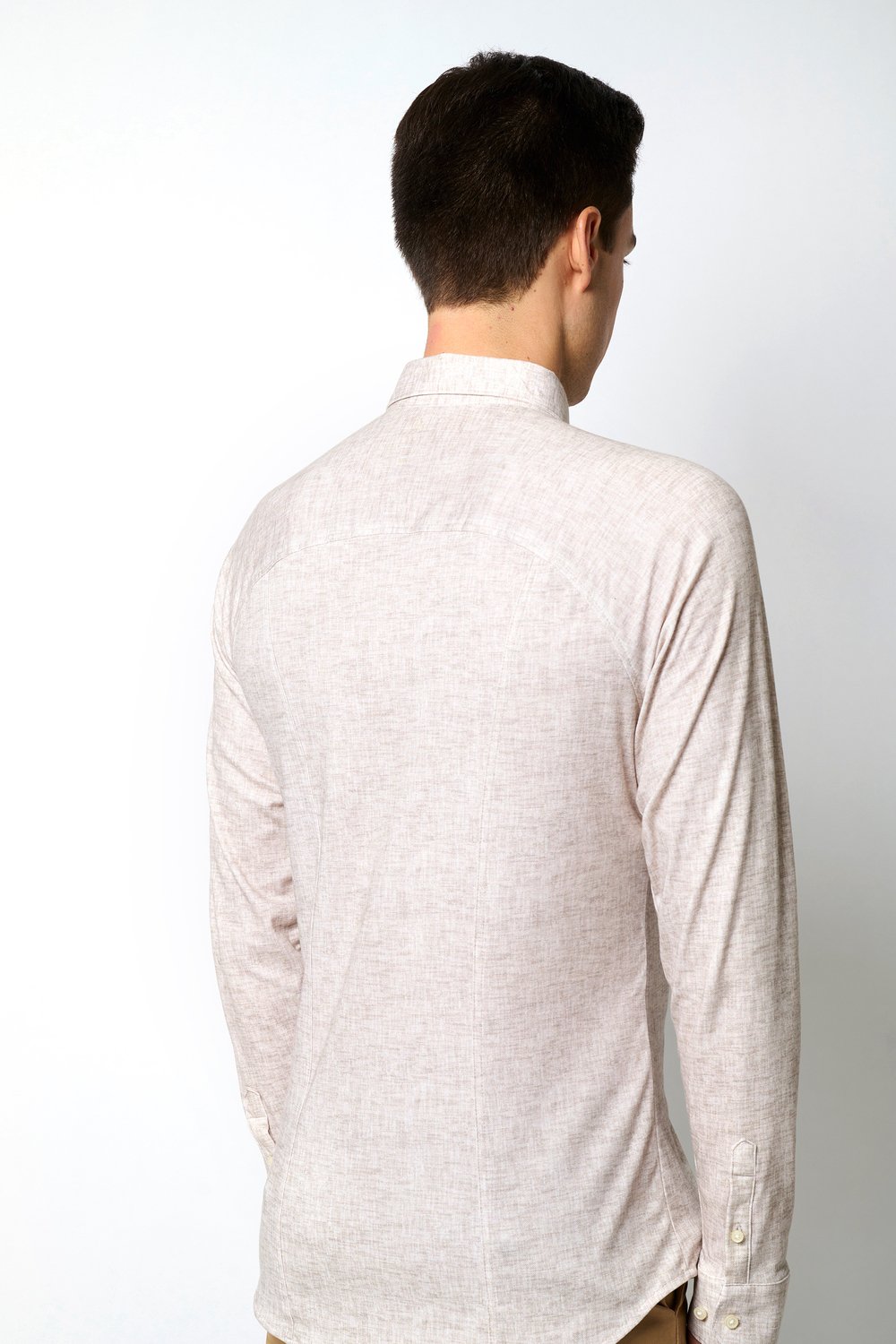 Skjorta i jersey slim fit. Märke  DESOTO, färg cavas  - 3