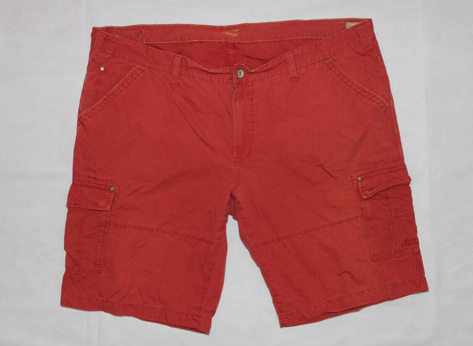 Shorts D 144 (36) röd från camel active - 2