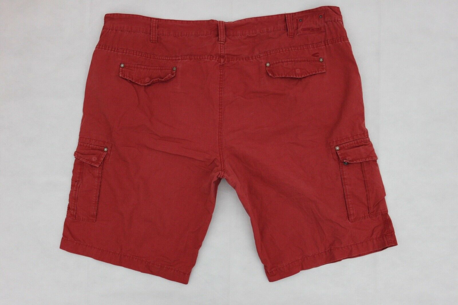 Shorts D 144 (36) röd från camel active