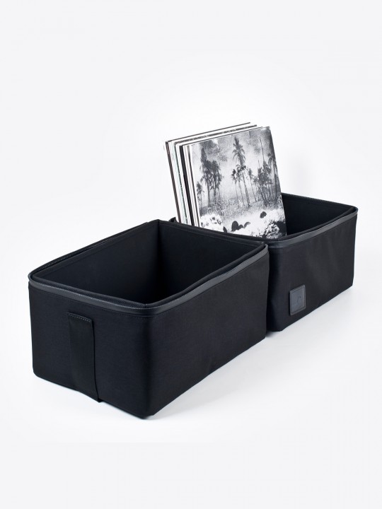 chateau vinyl / airbag craftworks - 4