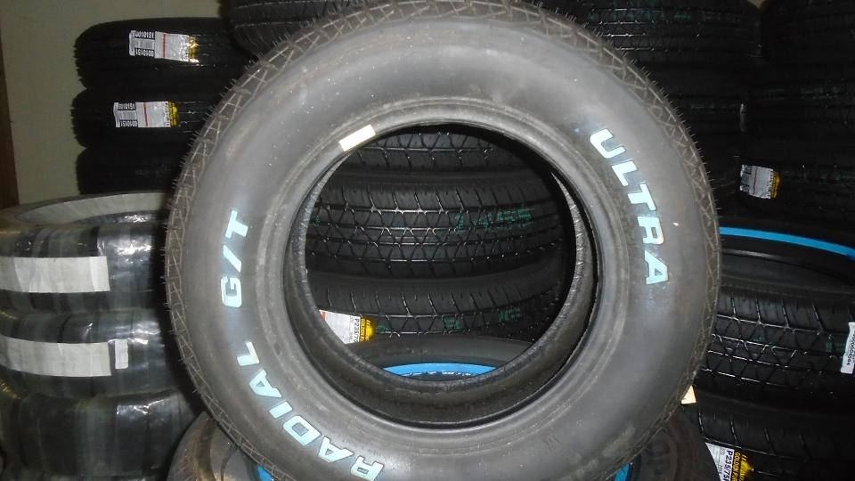 225/60R14 Ultra Radial GT med vita bokstäver - 4