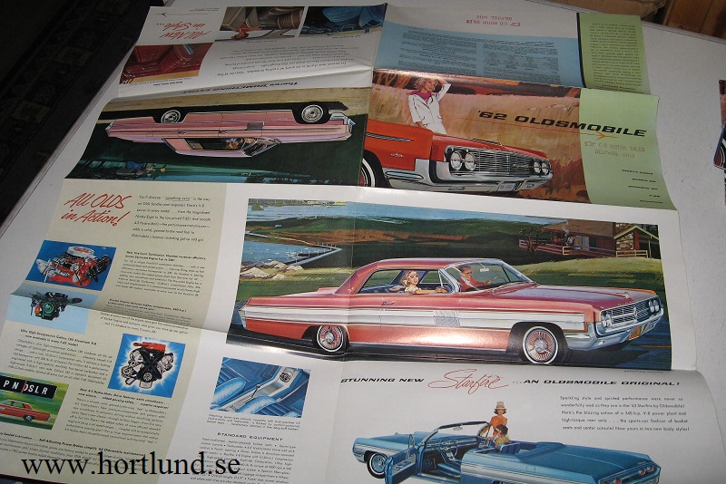 1962 Oldsmobile färgbroschyr folder Rev. 12-61 - 2